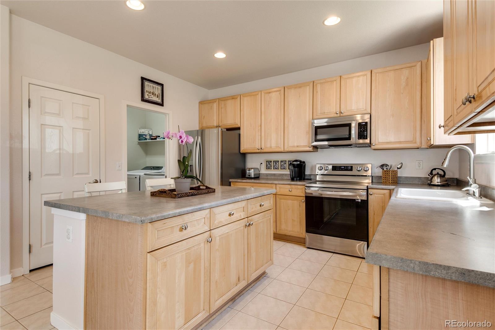 MLS Image #15 for 8086  raspberry drive,frederick, Colorado