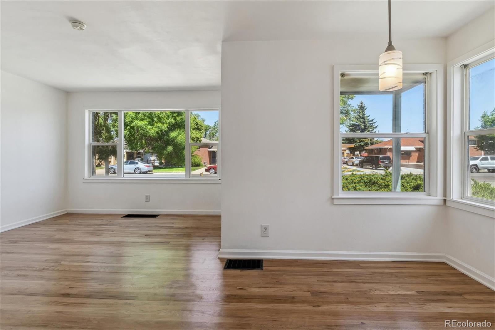 MLS Image #5 for 2045  newark street,aurora, Colorado