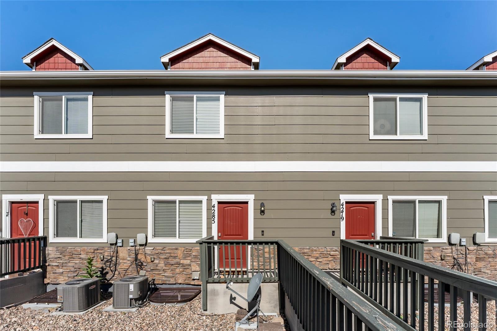 MLS Image #2 for 4285  perryville point,colorado springs, Colorado