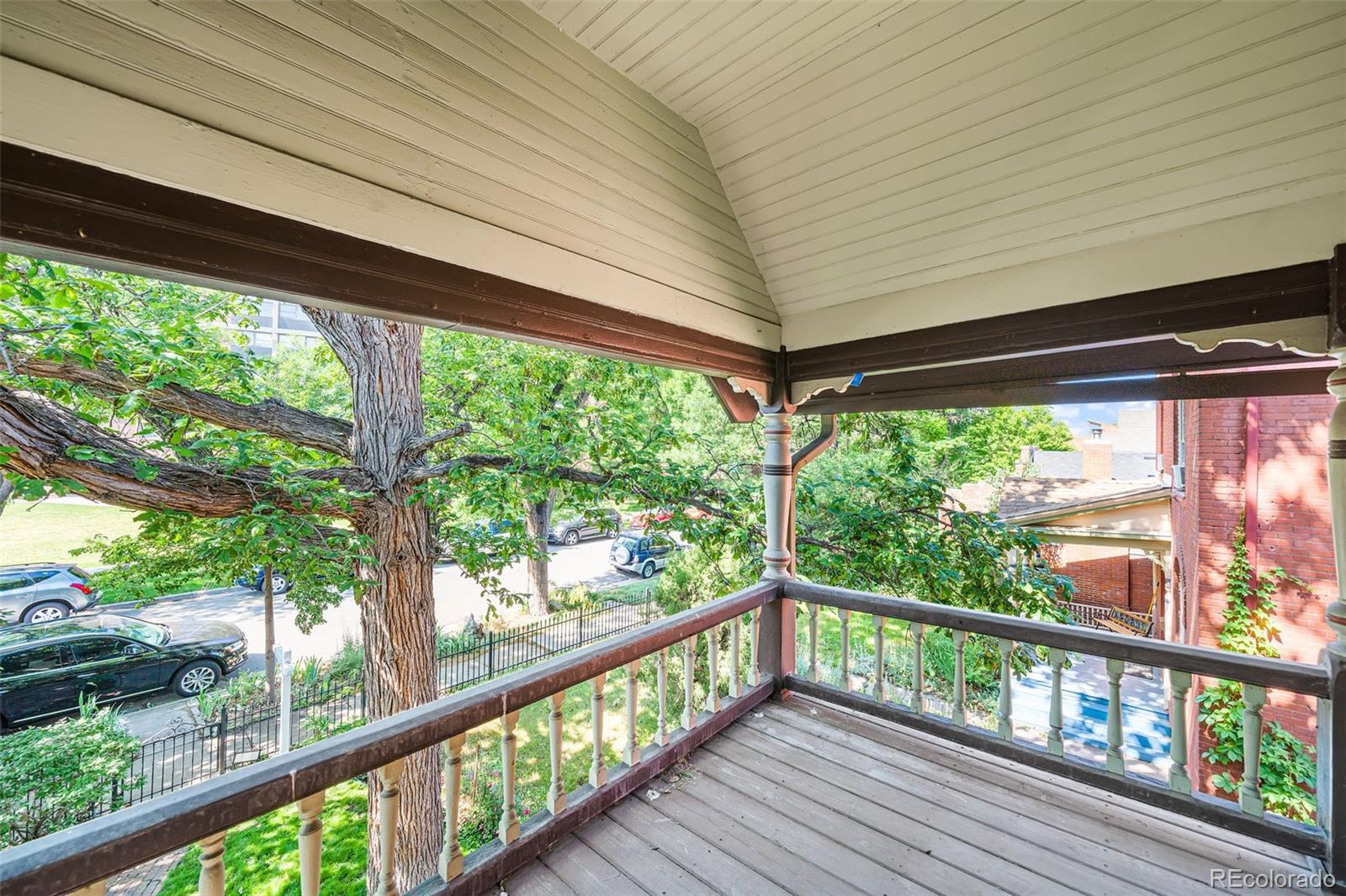 MLS Image #17 for 319 w irvington place,denver, Colorado