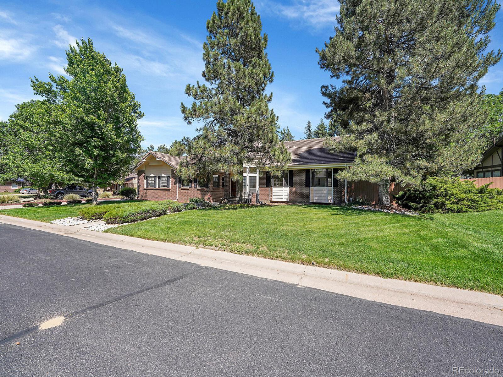 MLS Image #2 for 4826 s joplin street,aurora, Colorado