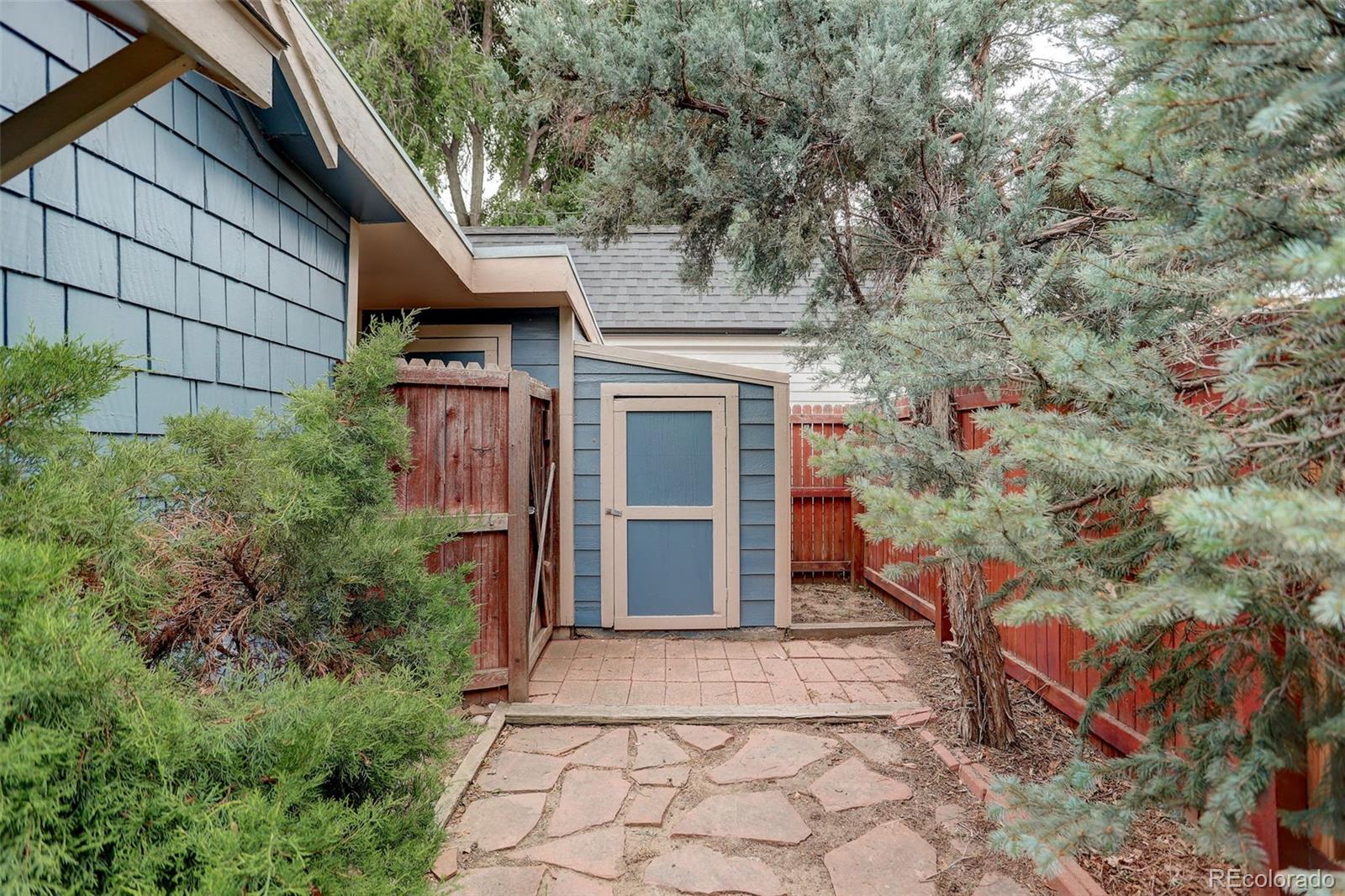 MLS Image #19 for 7820 e 17th avenue,denver, Colorado