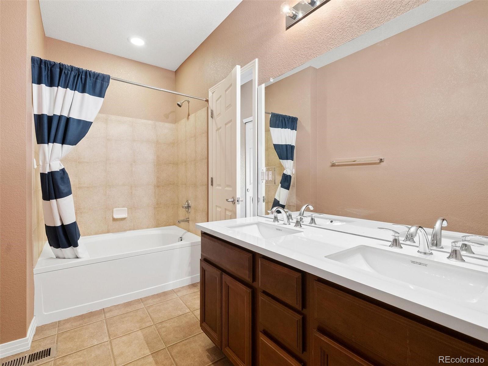 MLS Image #4 for 9381  ashbury circle 103,parker, Colorado