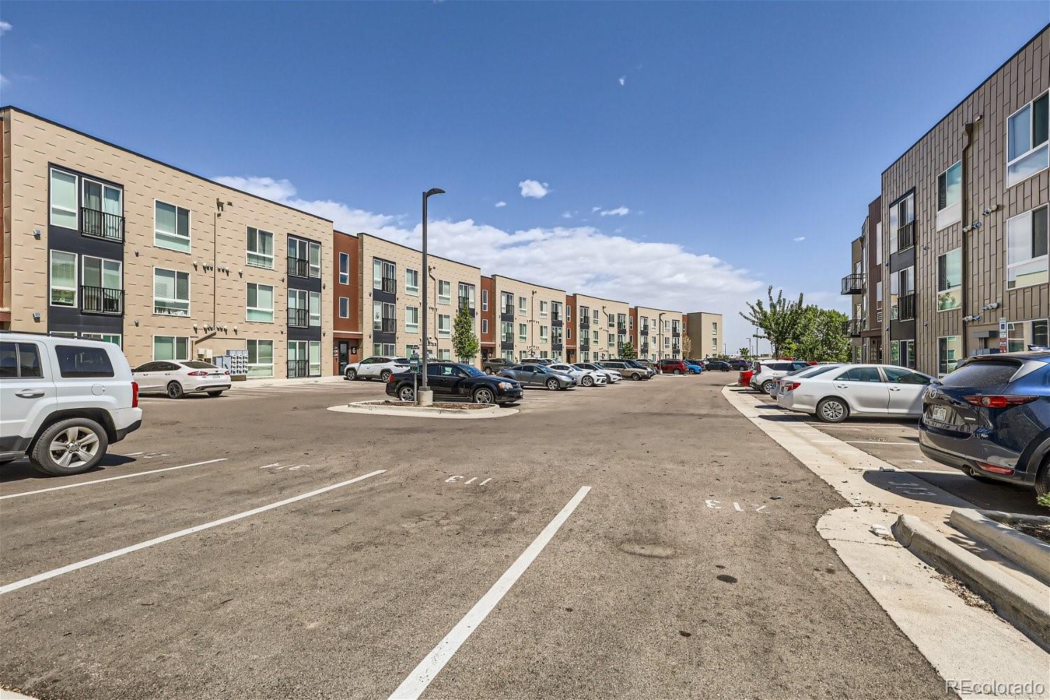 MLS Image #10 for 8475 e 36th avenue,denver, Colorado