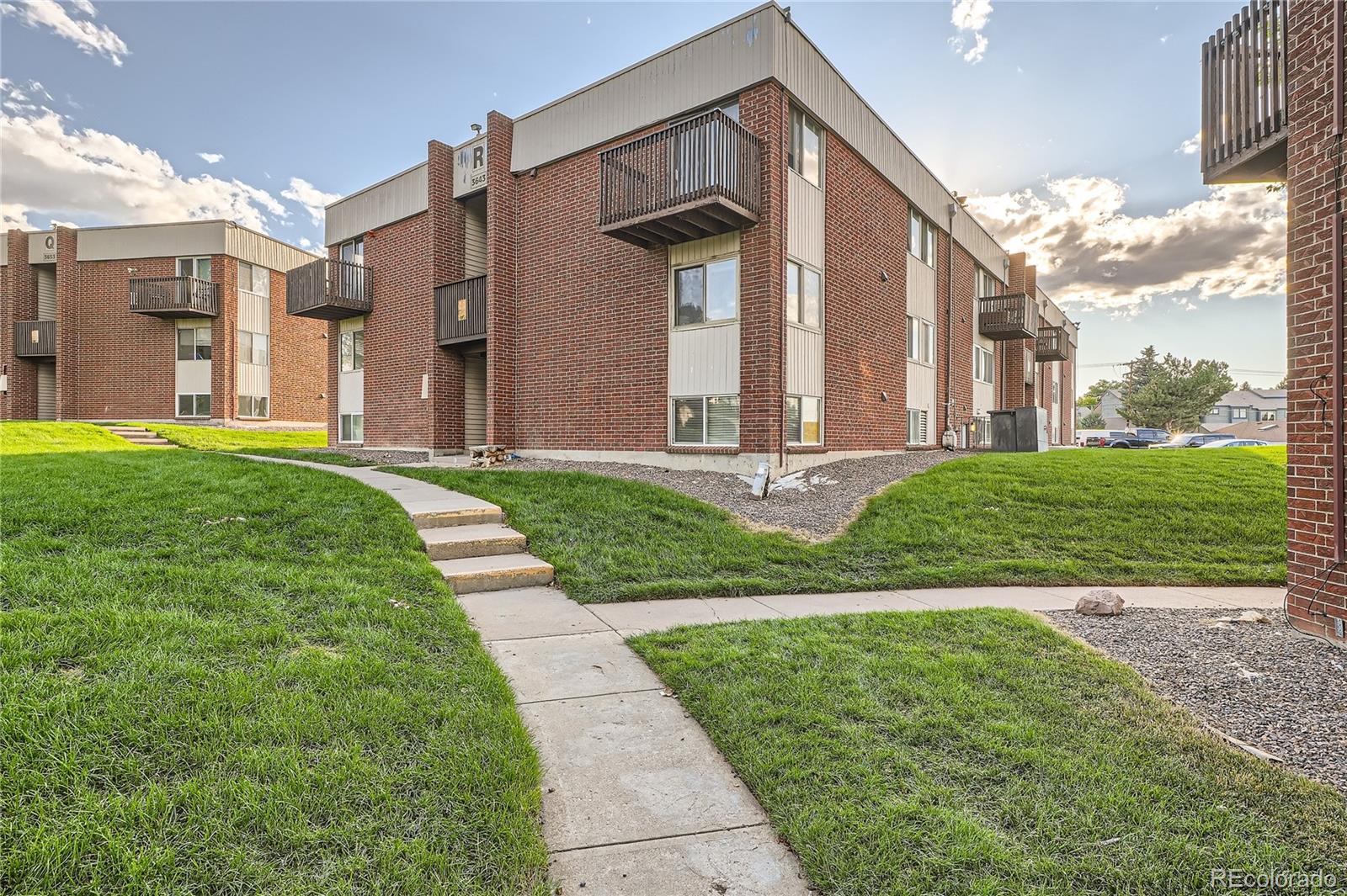 MLS Image #21 for 3643 s sheridan boulevard,denver, Colorado