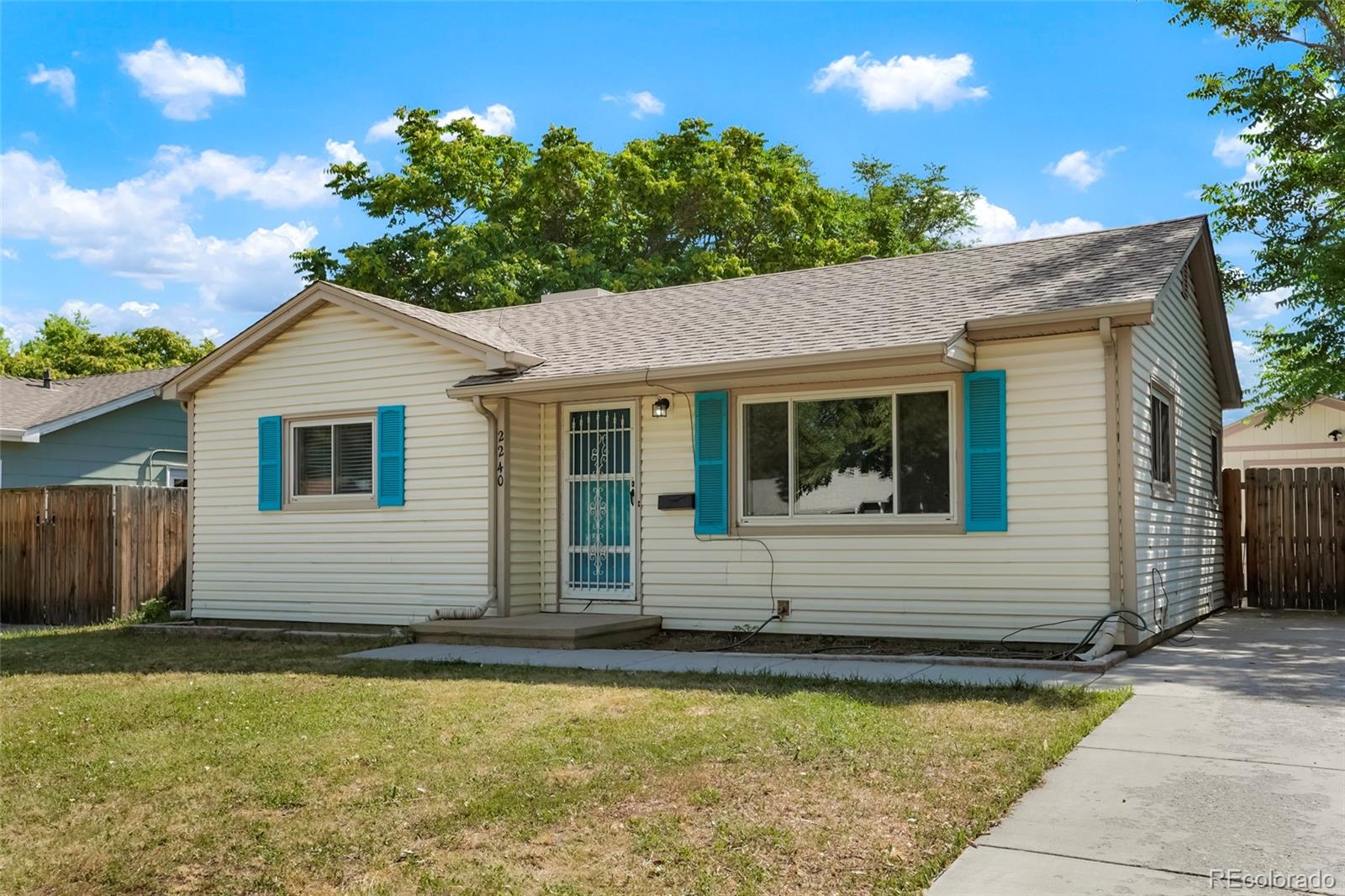 MLS Image #15 for 2240  macon street,aurora, Colorado