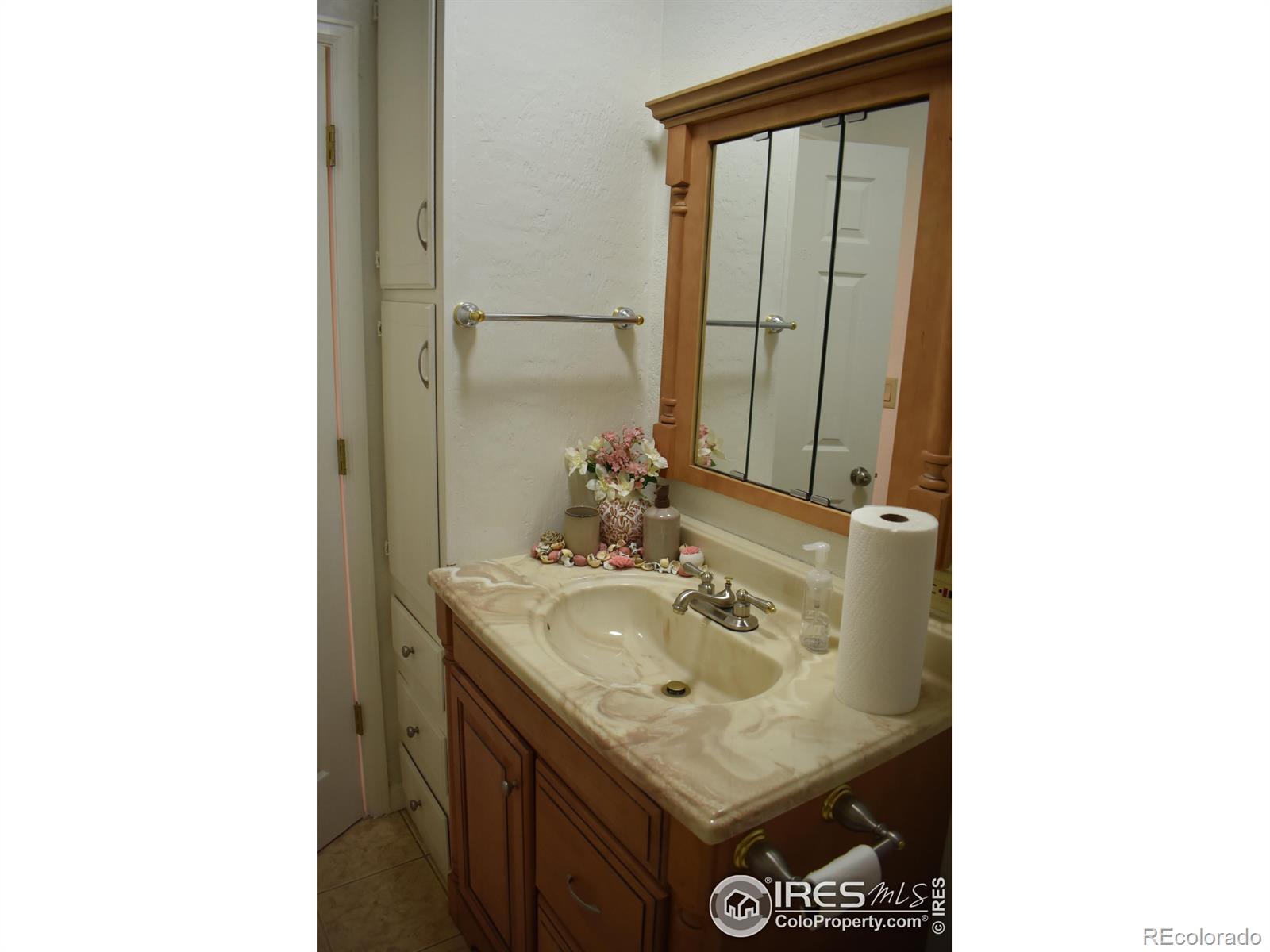 MLS Image #17 for 503  melody lane,platteville, Colorado