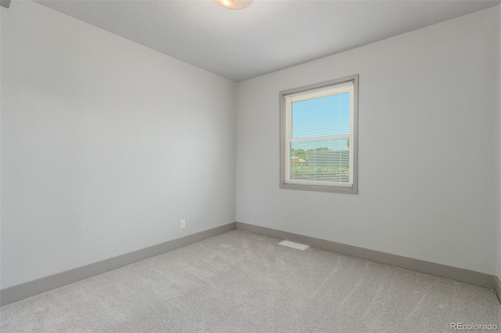 MLS Image #19 for 538 s meade street,denver, Colorado