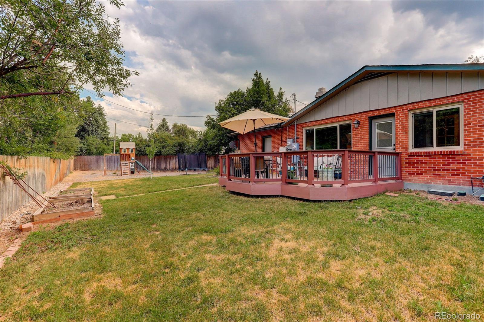 MLS Image #27 for 1634 s elm street,denver, Colorado