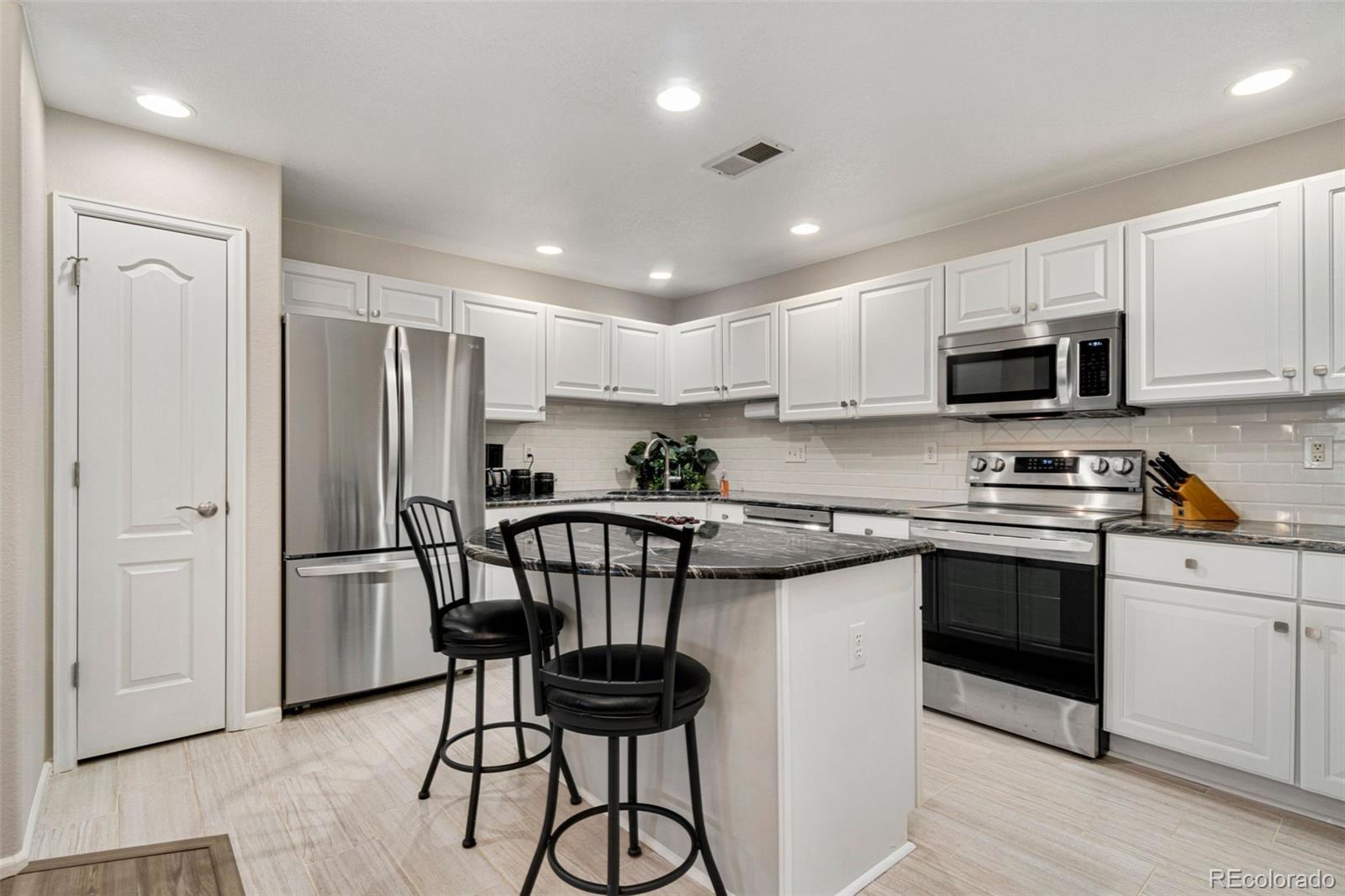 MLS Image #10 for 5350 s jay circle 5f,littleton, Colorado