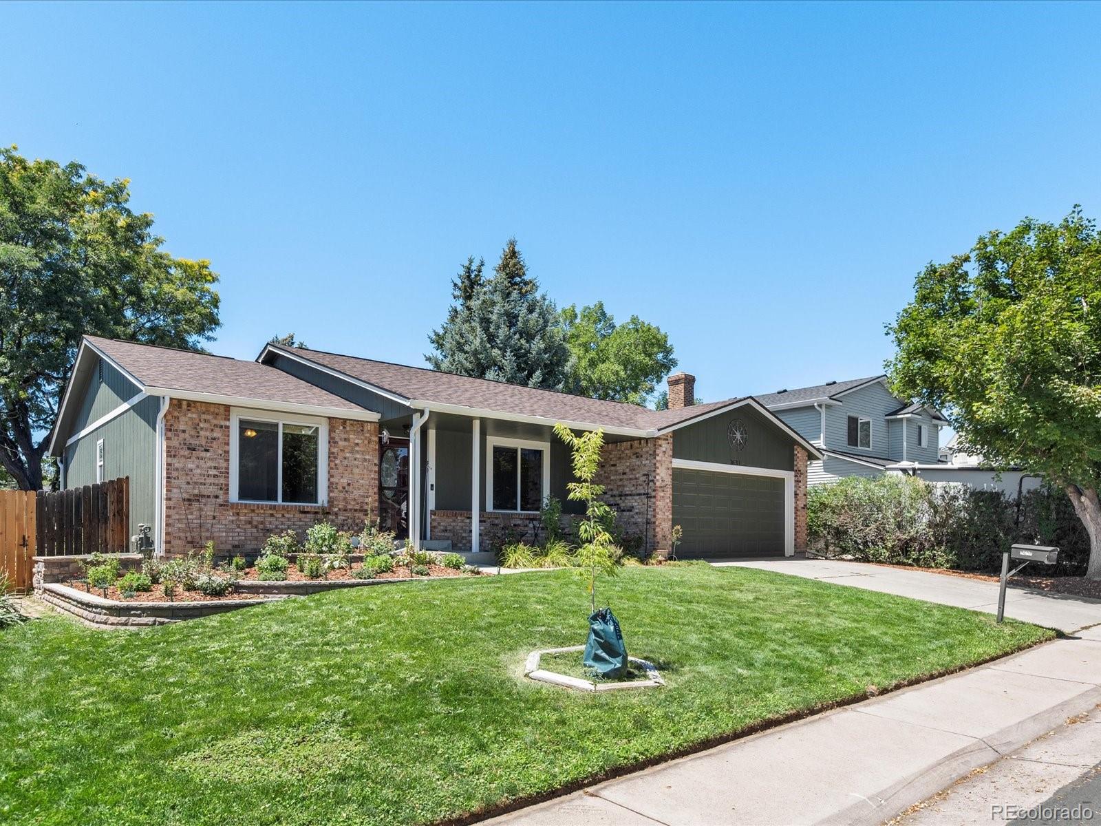 MLS Image #2 for 3631 s andes way,aurora, Colorado