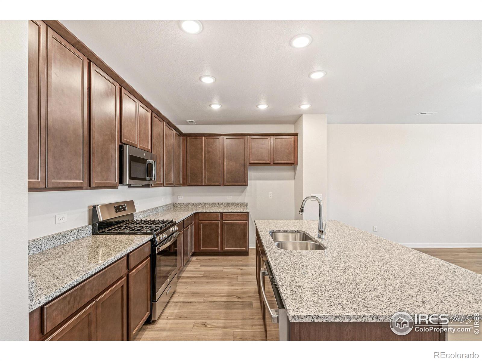 MLS Image #10 for 6387  deerfoot drive,loveland, Colorado