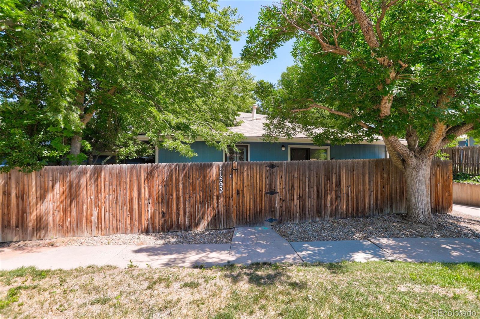 MLS Image #3 for 11593 e cedar avenue ,aurora, Colorado