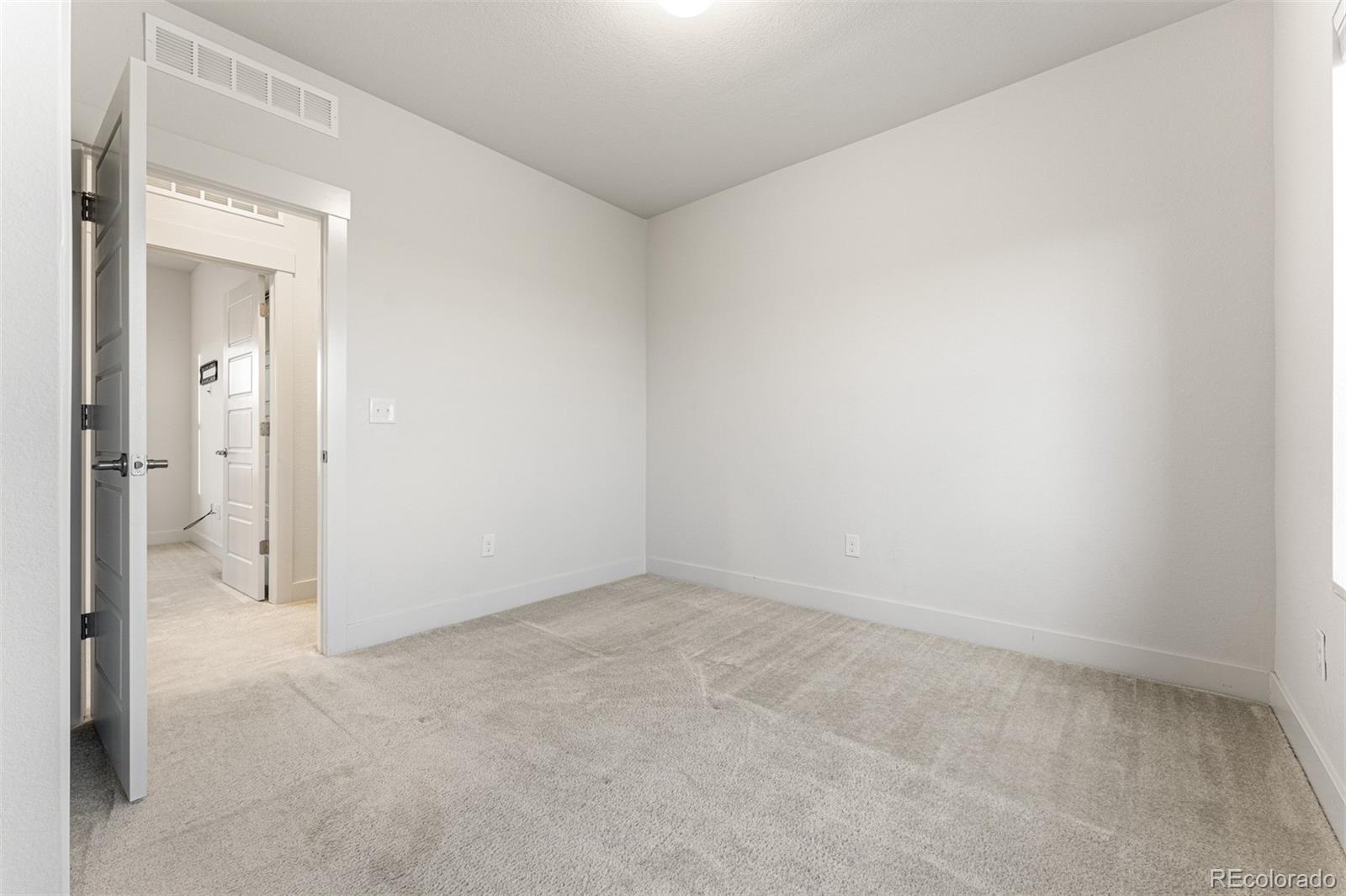 MLS Image #32 for 9385 e prairie meadow drive,denver, Colorado