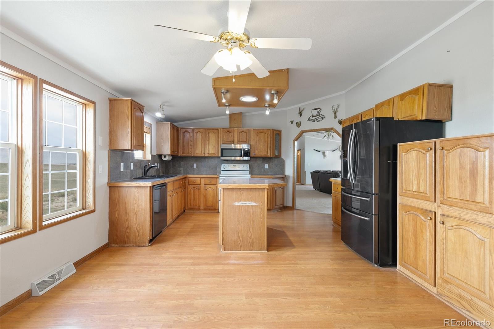 MLS Image #11 for 15130  jorba grove,peyton, Colorado