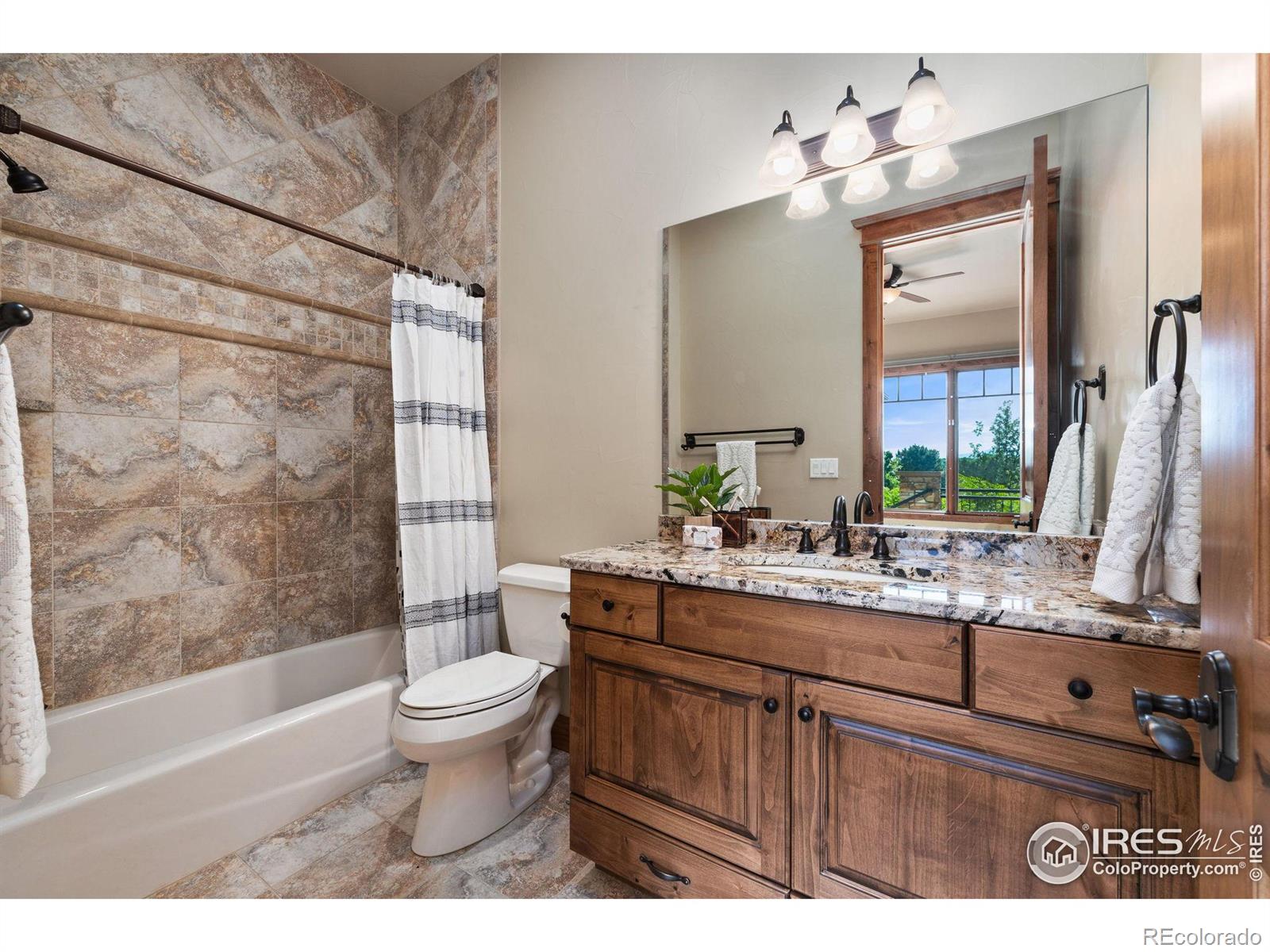 MLS Image #25 for 915  riparian way,fort collins, Colorado