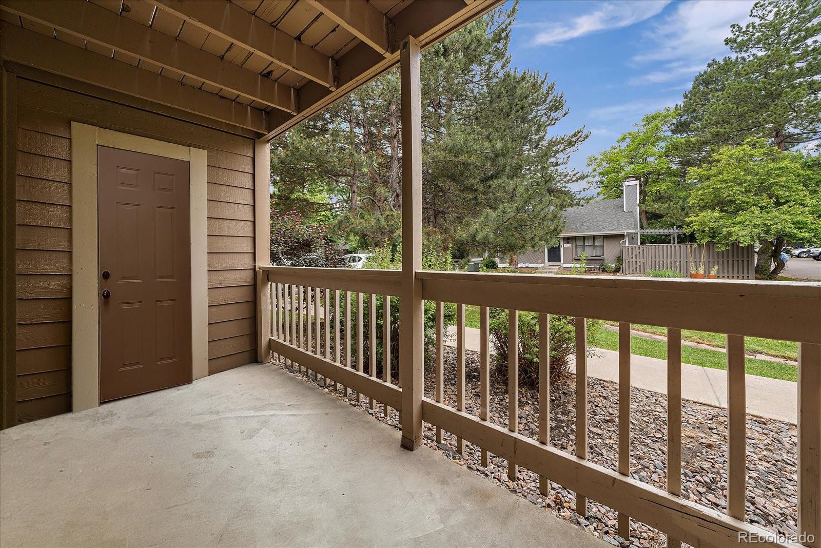 MLS Image #14 for 10273 e peakview avenue,englewood, Colorado