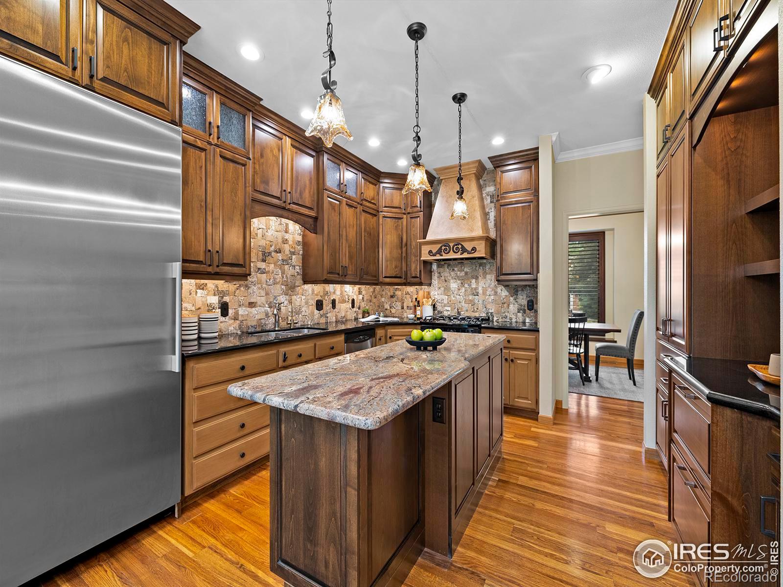 MLS Image #12 for 925  shore pine court,fort collins, Colorado