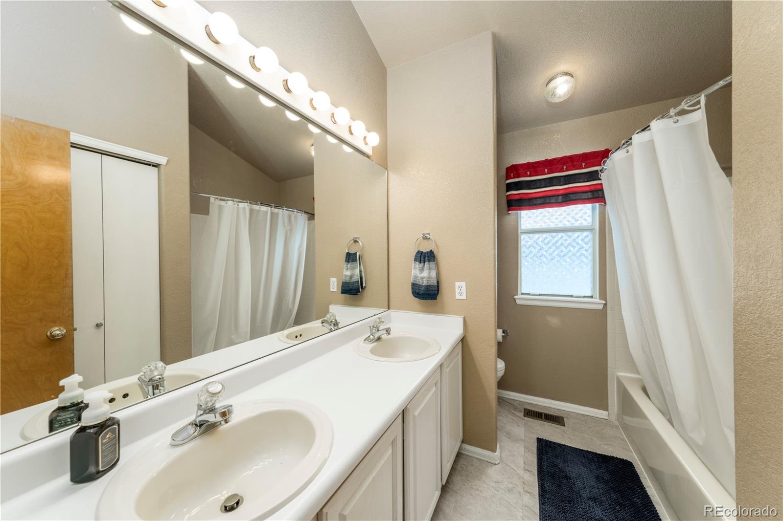 MLS Image #19 for 4279  hawthorne drive,broomfield, Colorado