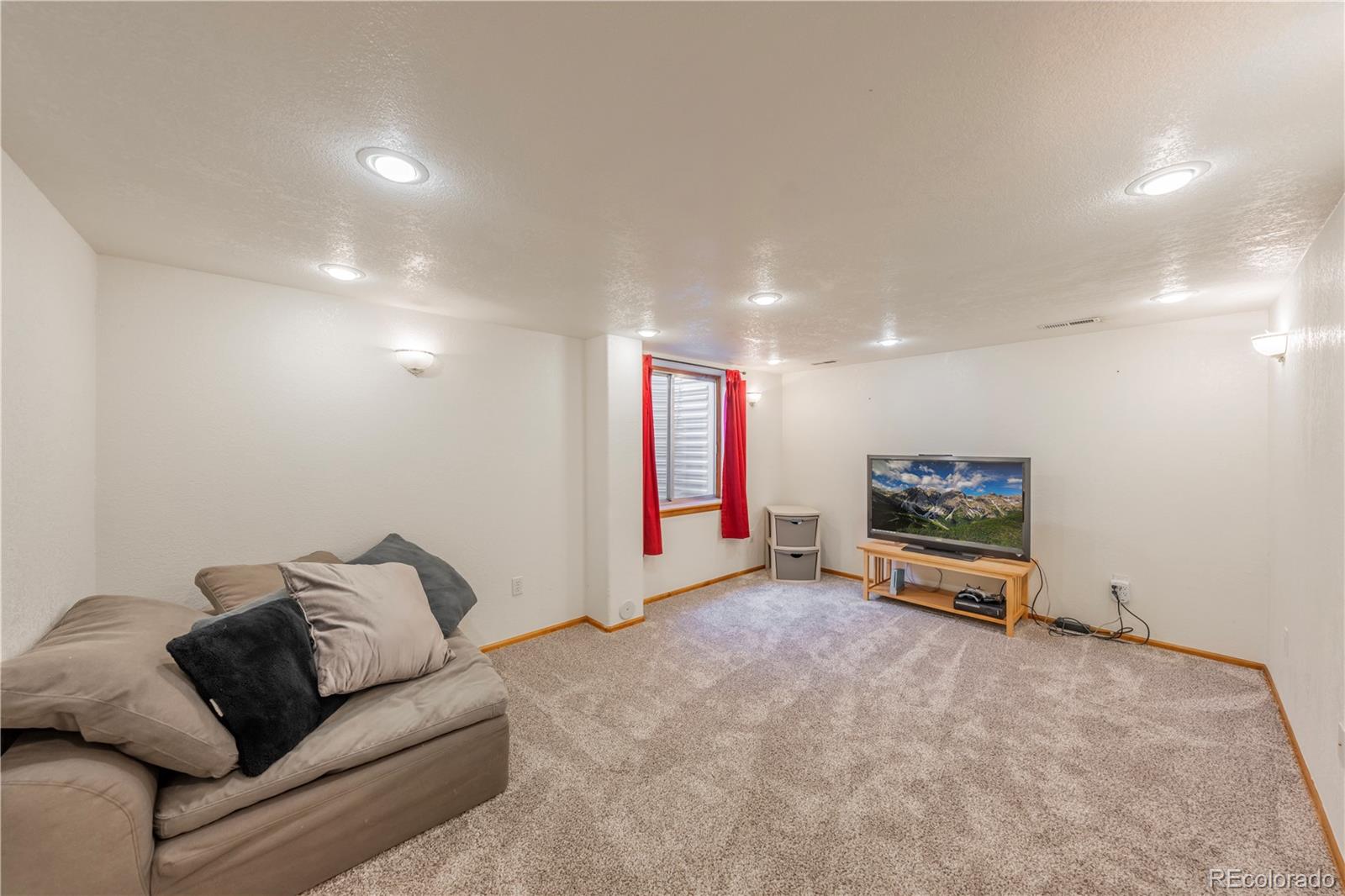 MLS Image #21 for 4279  hawthorne drive,broomfield, Colorado