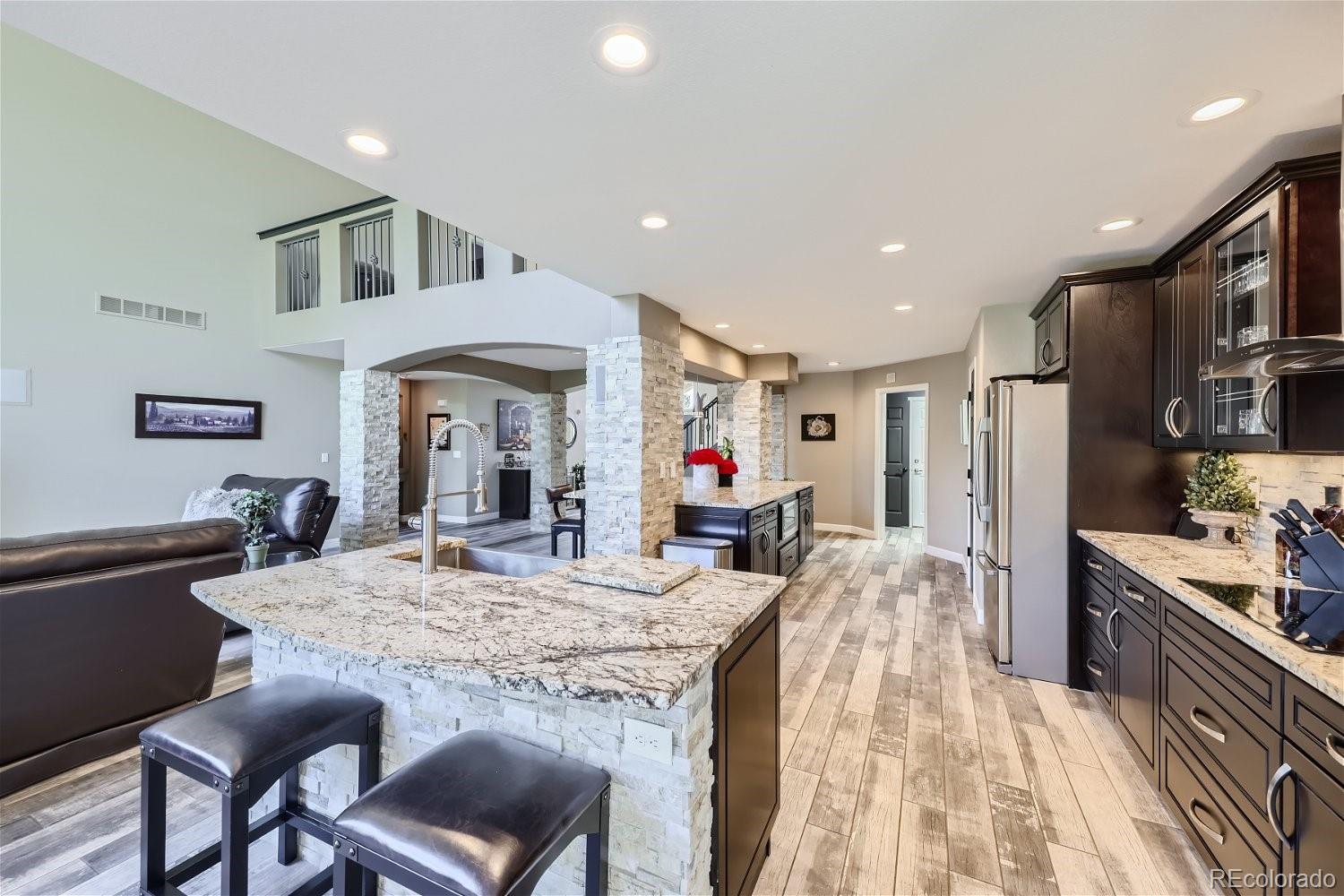 MLS Image #14 for 12735  home farm drive,denver, Colorado