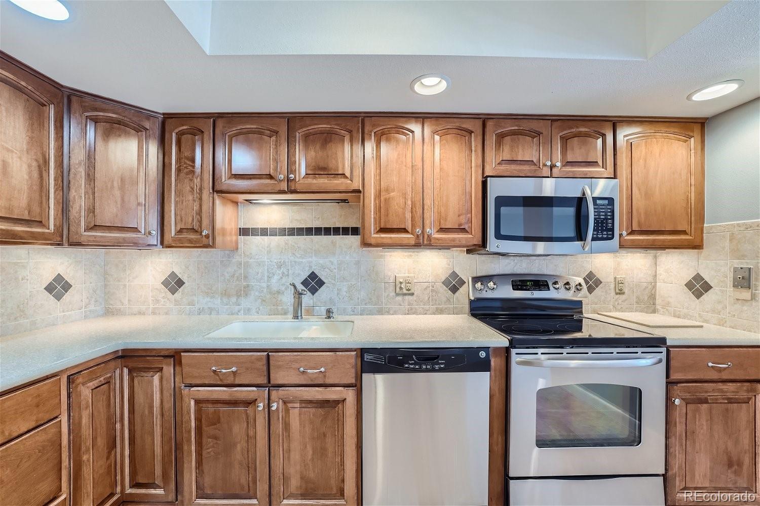 MLS Image #3 for 14001 e marina drive 212,aurora, Colorado