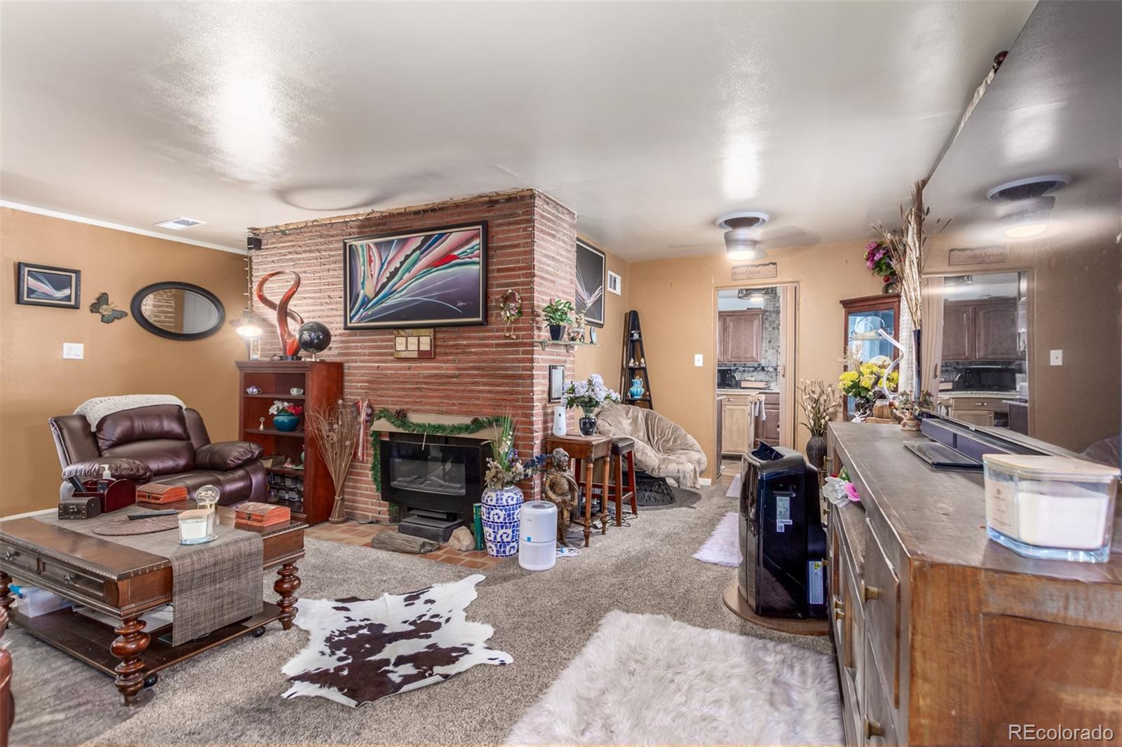 MLS Image #10 for 2910 n steele street,denver, Colorado