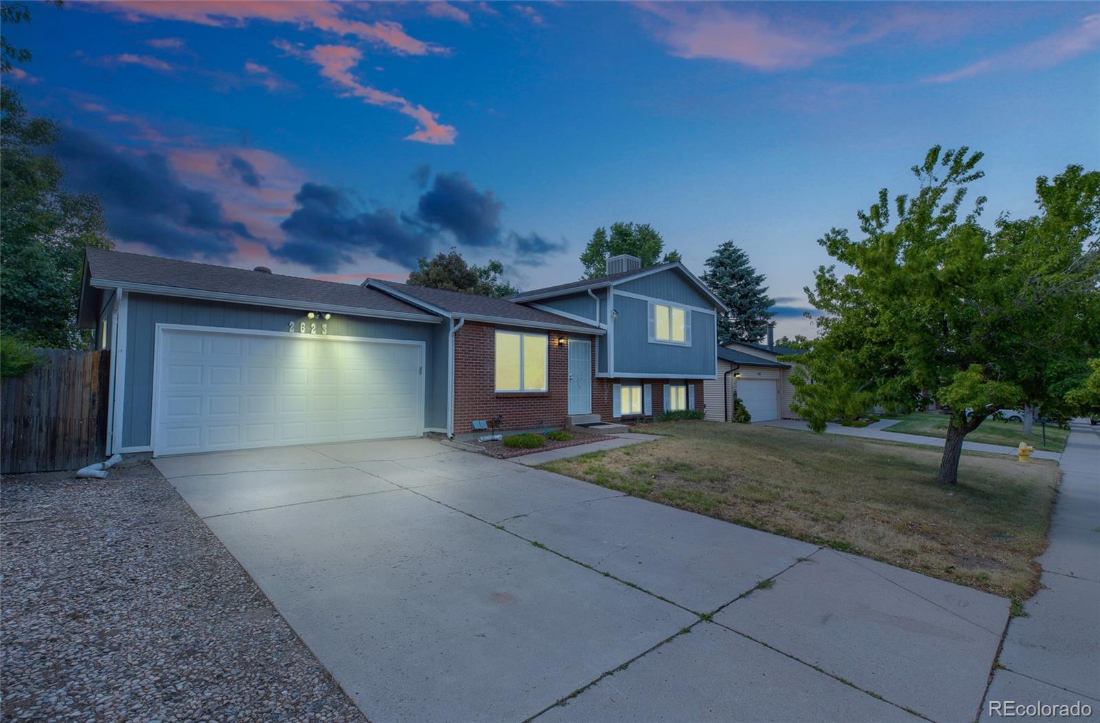 MLS Image #2 for 2623 s carson way,aurora, Colorado