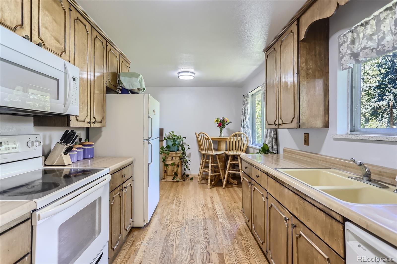 MLS Image #11 for 6190 s steele street,centennial, Colorado