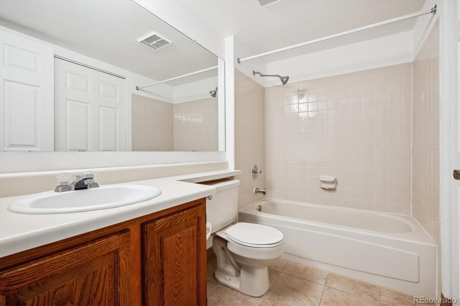 MLS Image #17 for 12024 w cross drive 108,littleton, Colorado