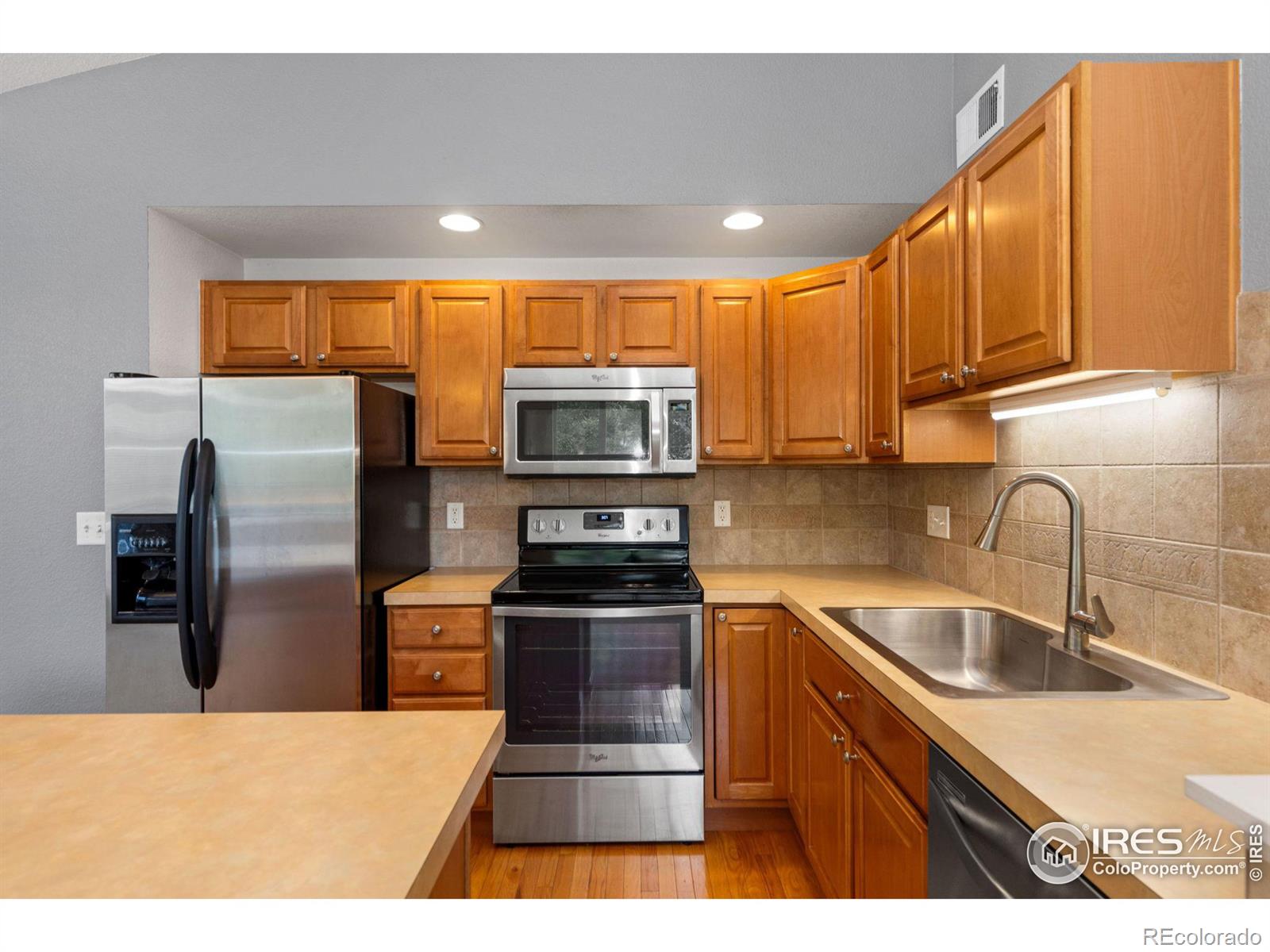 MLS Image #7 for 1837  grays peak drive,loveland, Colorado