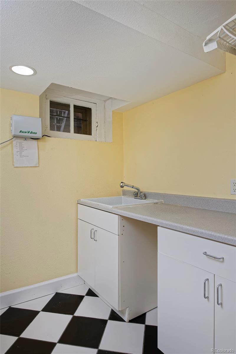 MLS Image #39 for 1745  kearney street,denver, Colorado