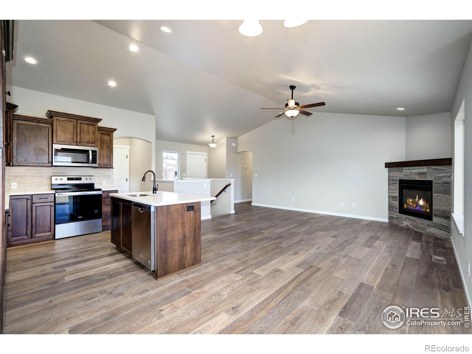 MLS Image #5 for 7035  feather reed drive,wellington, Colorado