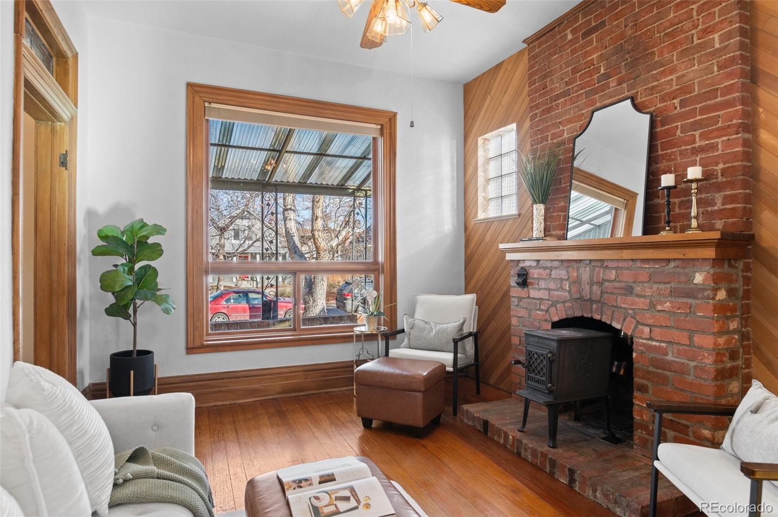 MLS Image #5 for 55 s grant street,denver, Colorado