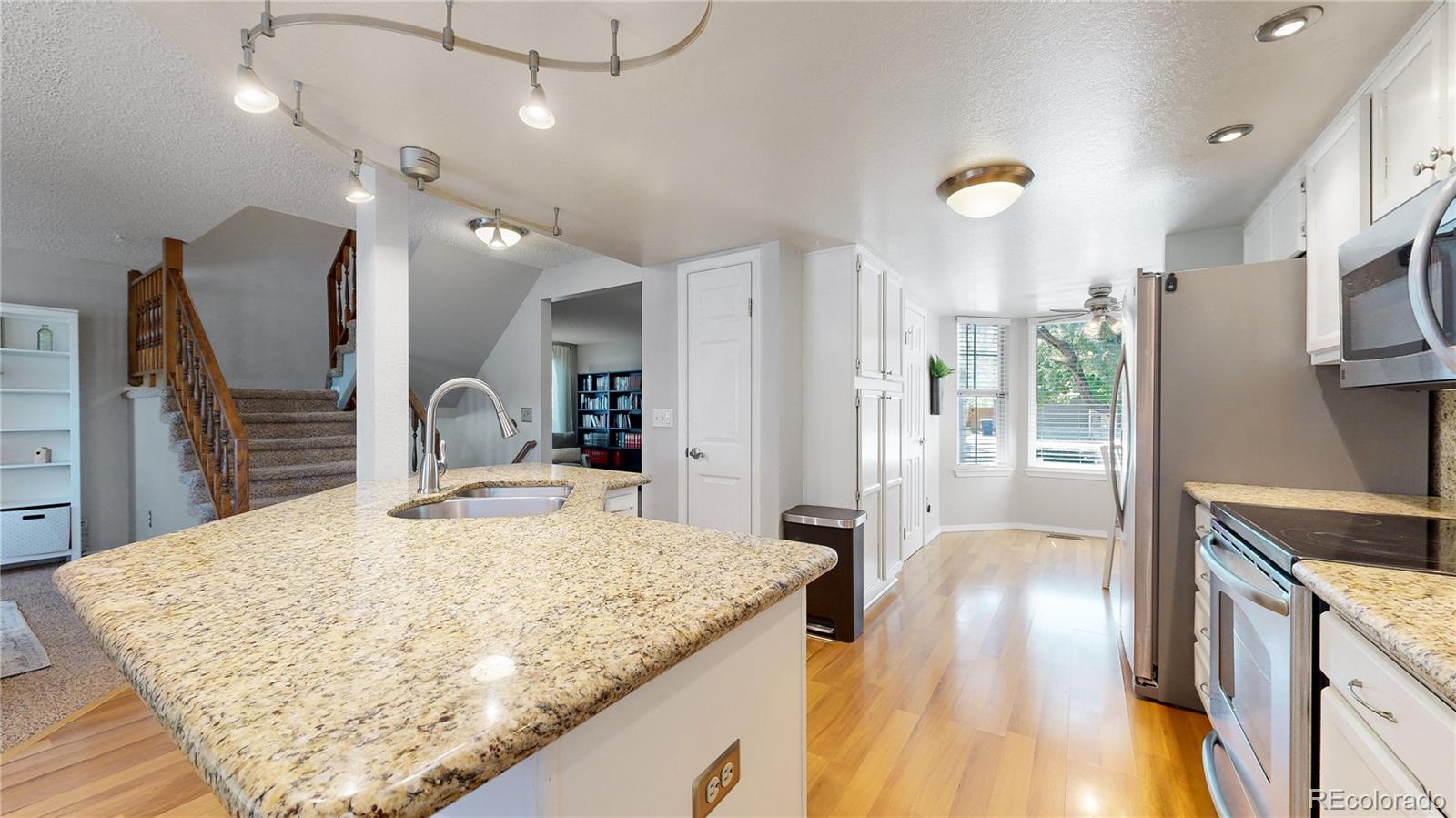 MLS Image #5 for 7814  jared way,littleton, Colorado