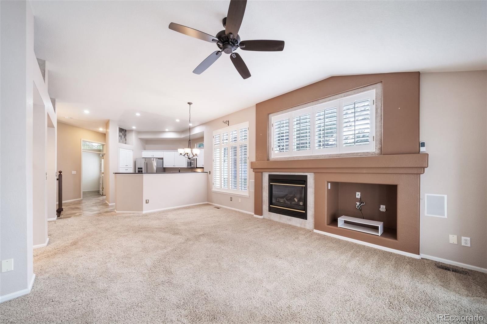 MLS Image #12 for 2625 s tucson way,aurora, Colorado