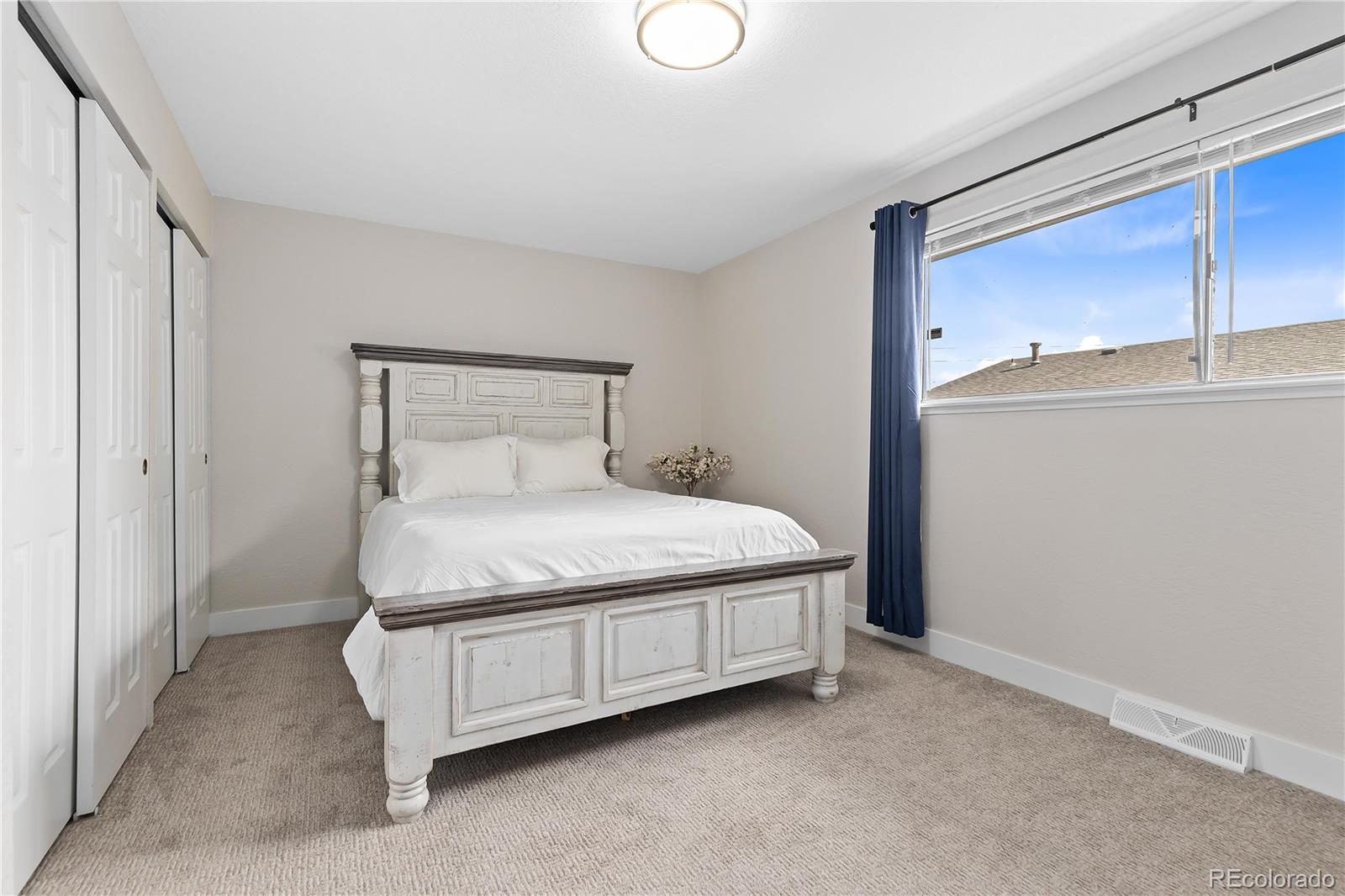 MLS Image #11 for 2288  coronado parkway,denver, Colorado