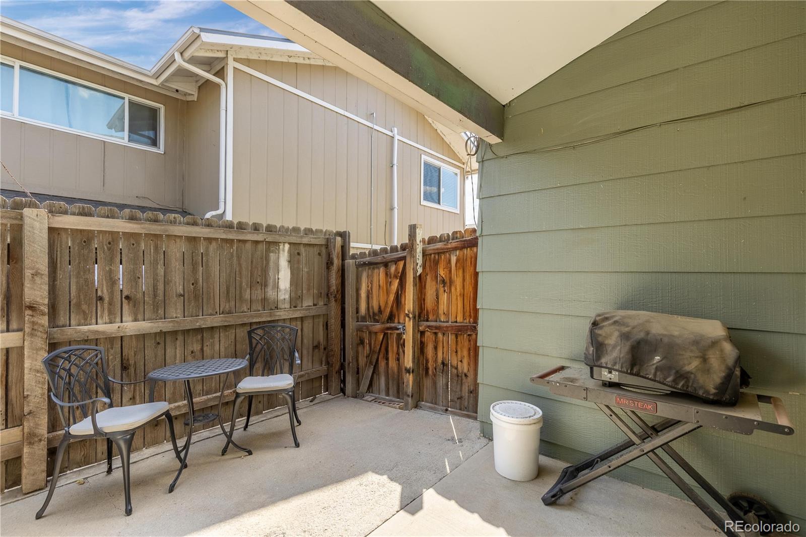 MLS Image #14 for 2288  coronado parkway,denver, Colorado