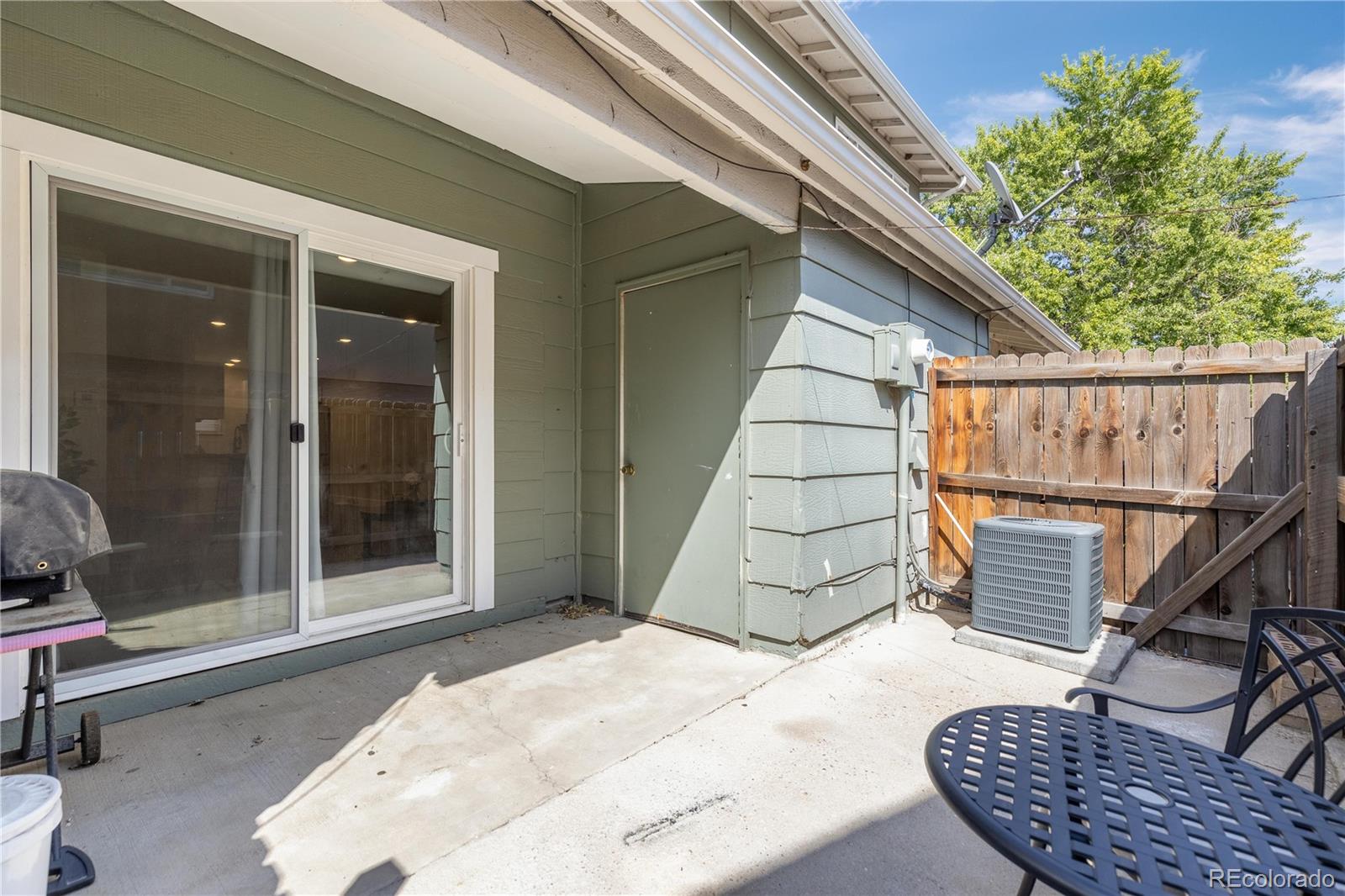 MLS Image #15 for 2288  coronado parkway,denver, Colorado