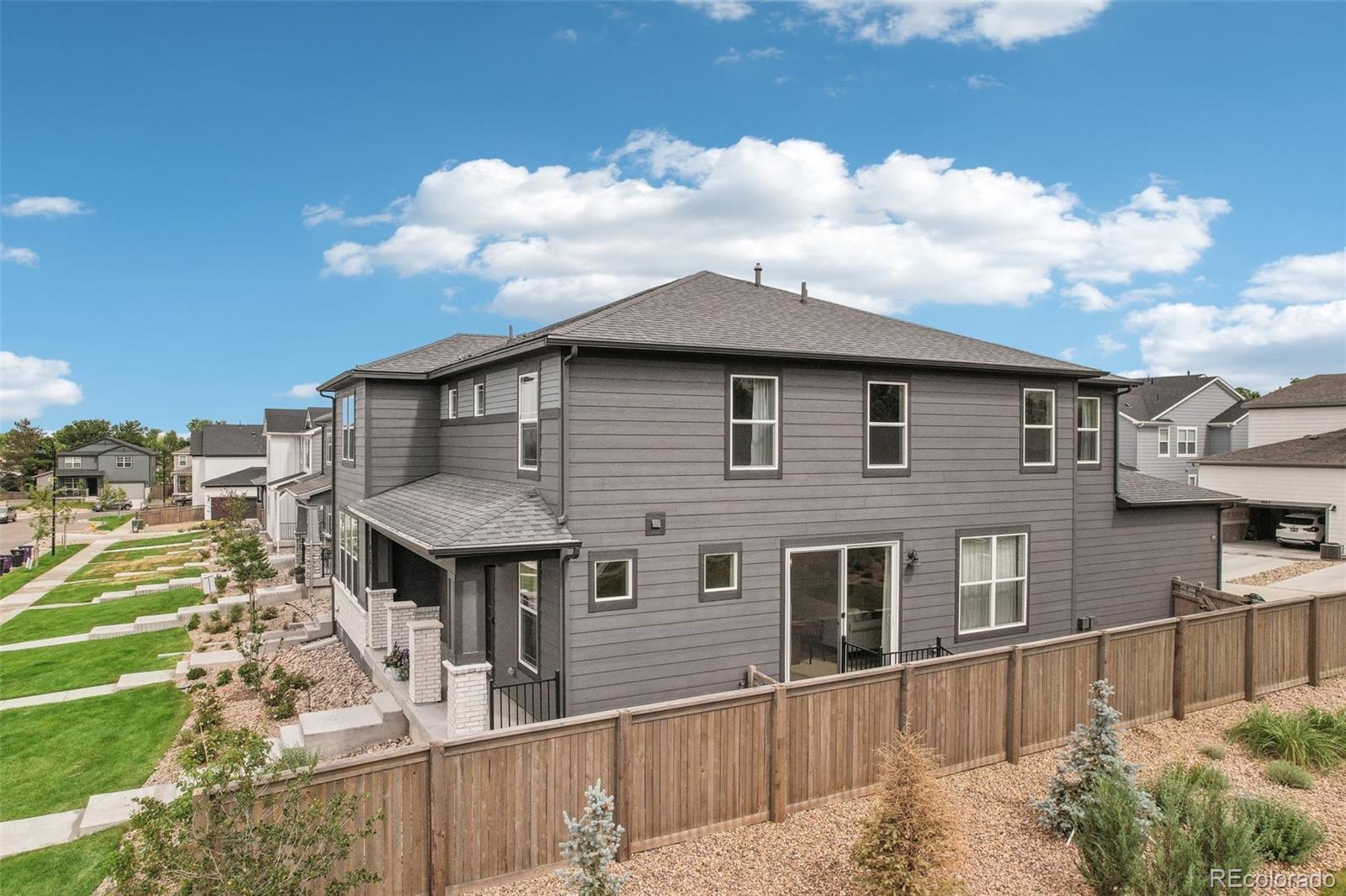 MLS Image #37 for 4561 s kipling circle,denver, Colorado