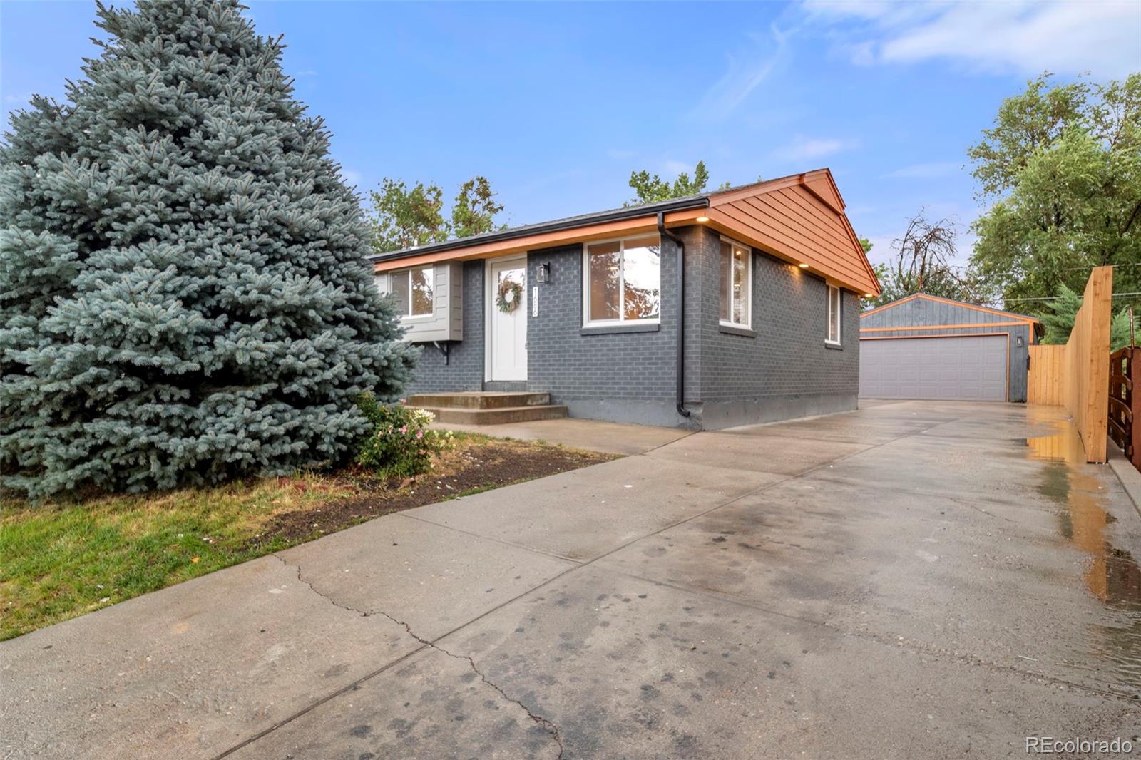 MLS Image #5 for 1686 s stuart street,denver, Colorado