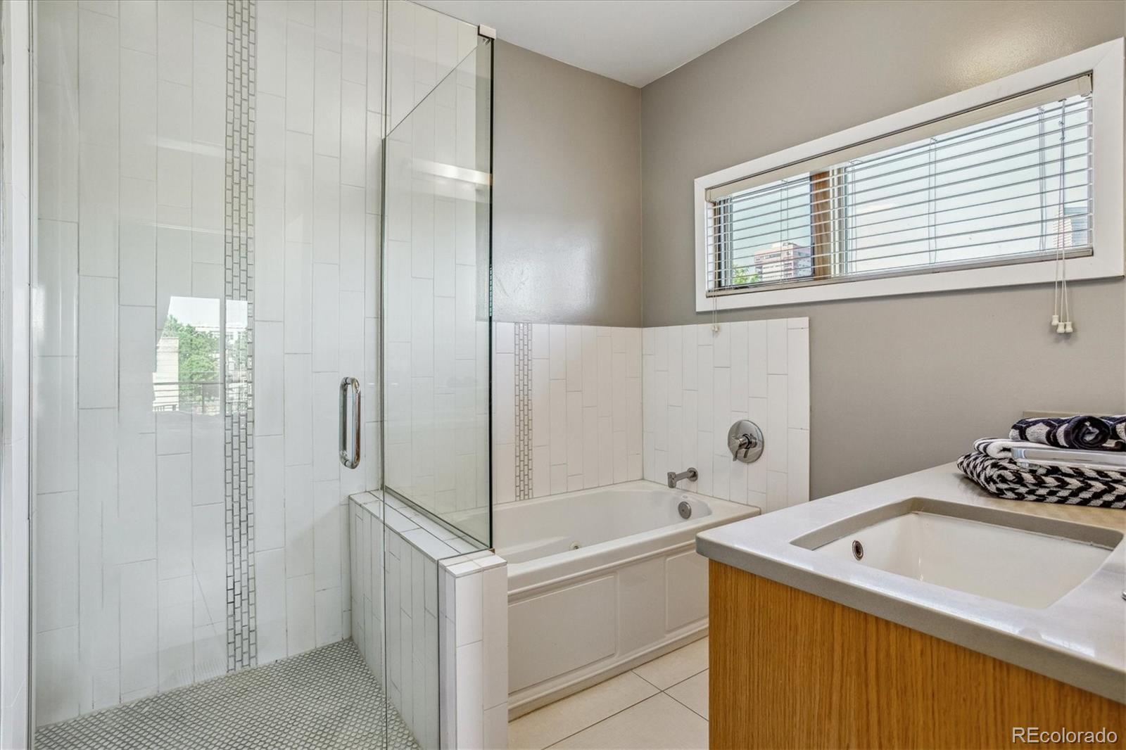 MLS Image #19 for 2460  tremont place,denver, Colorado