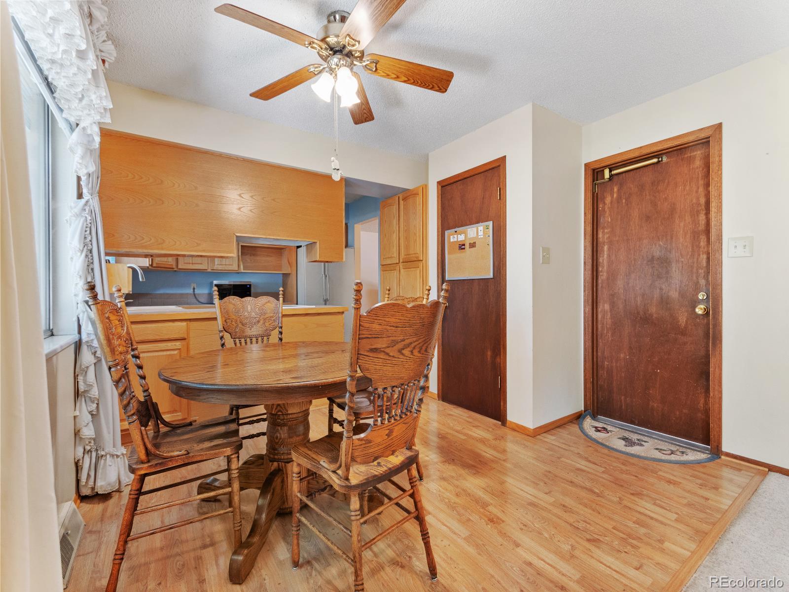 MLS Image #15 for 6416 s ingalls street,littleton, Colorado