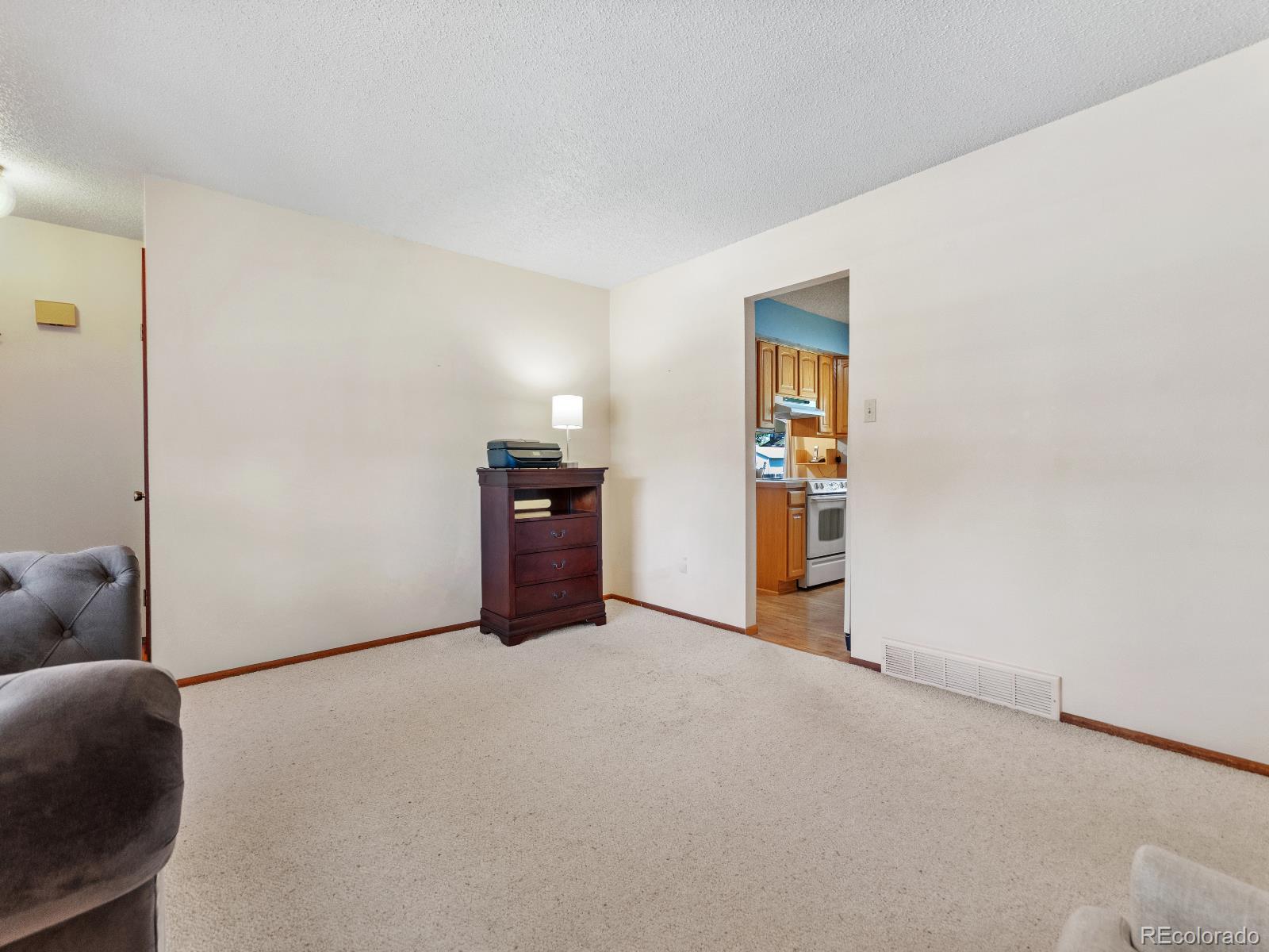 MLS Image #6 for 6416 s ingalls street,littleton, Colorado