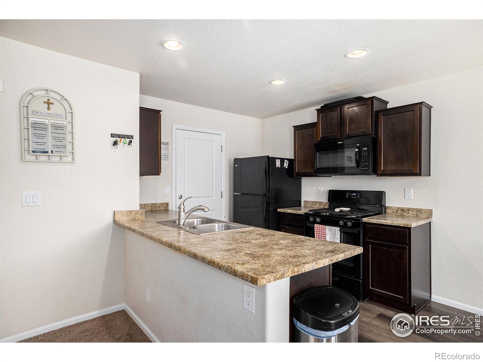 MLS Image #11 for 47342  iris avenue,bennett, Colorado