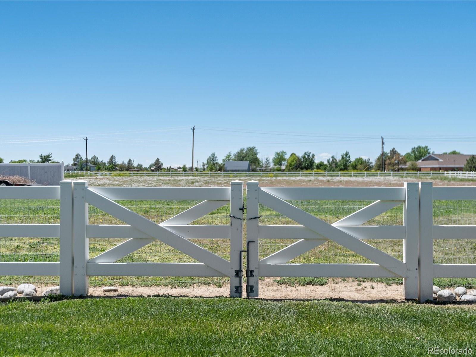 MLS Image #43 for 855  cherokee street,strasburg, Colorado