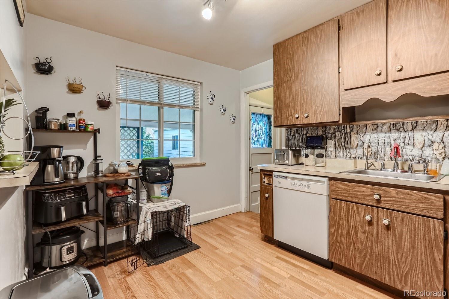 MLS Image #11 for 8451  dawson drive,denver, Colorado