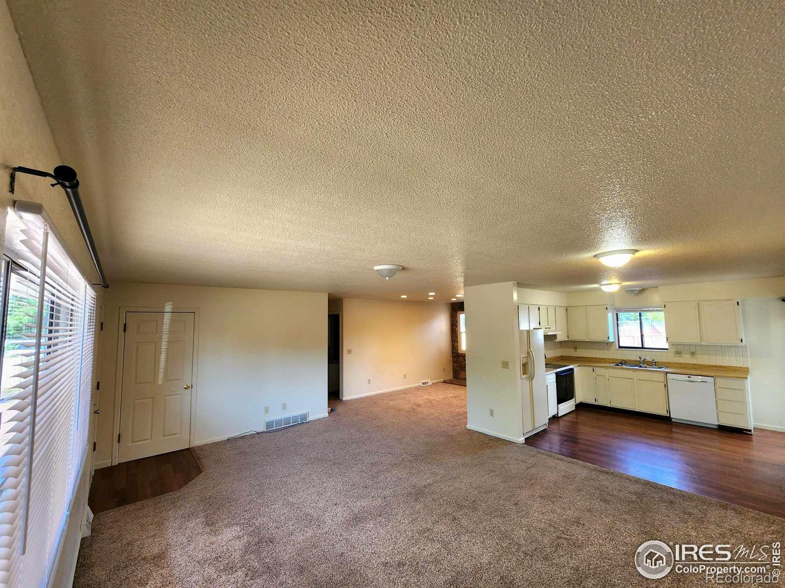 MLS Image #6 for 807  42nd street,evans, Colorado