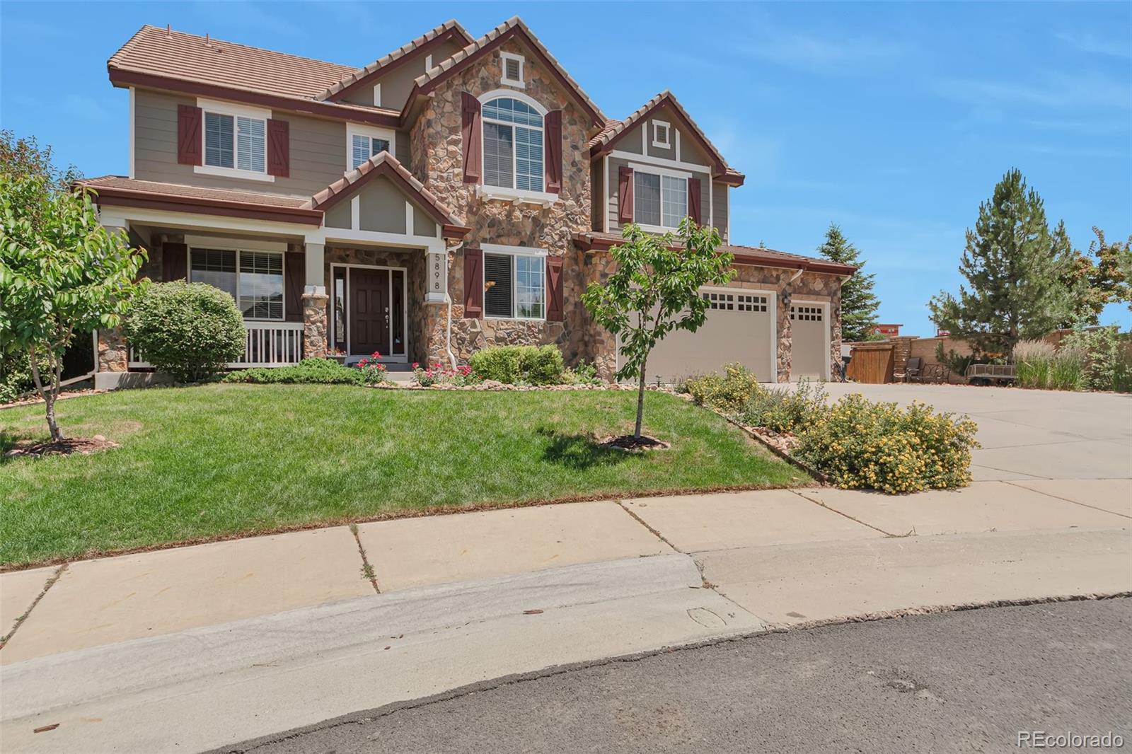 MLS Image #1 for 5898 s duquesne court,aurora, Colorado