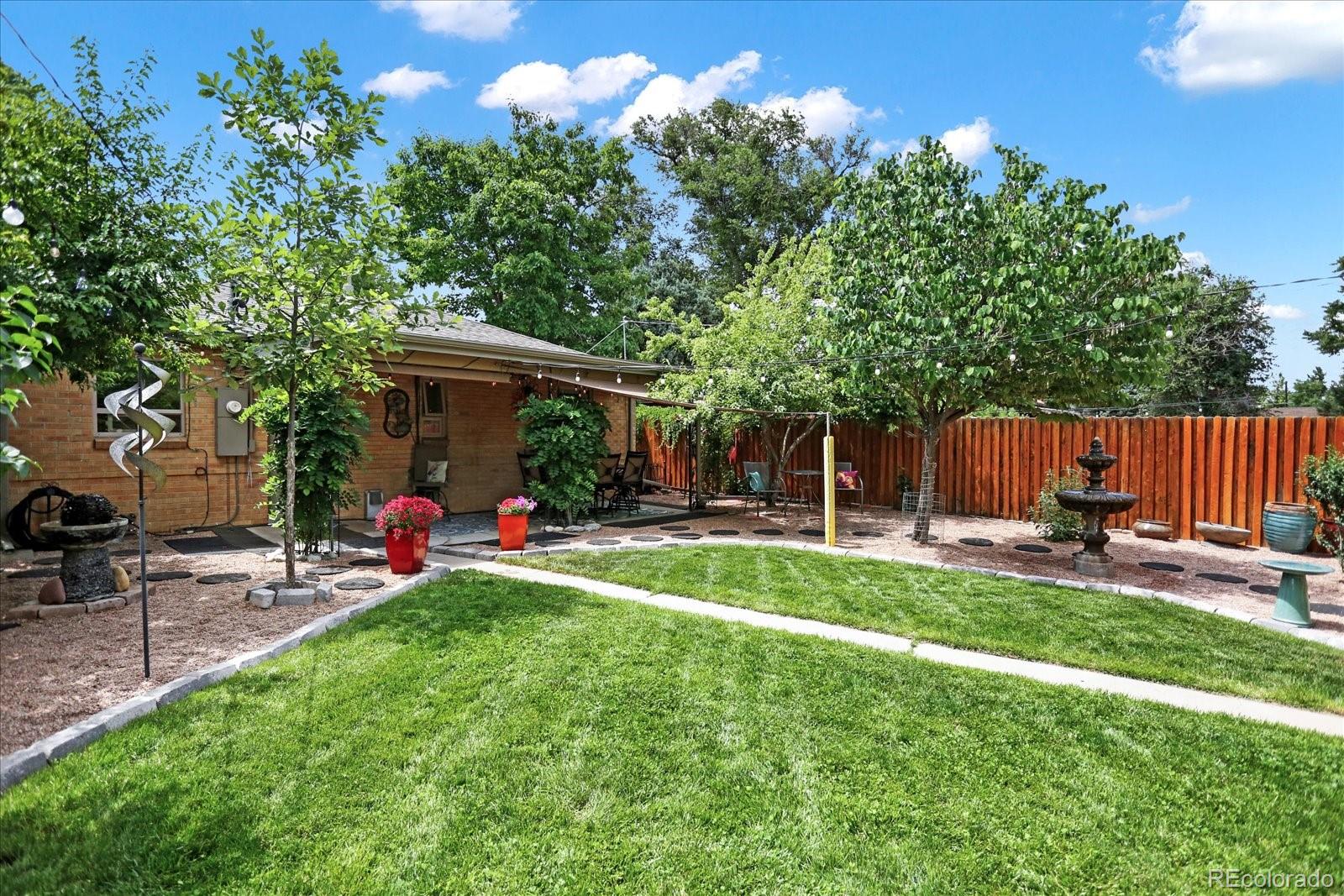 MLS Image #34 for 1660  roslyn street,denver, Colorado